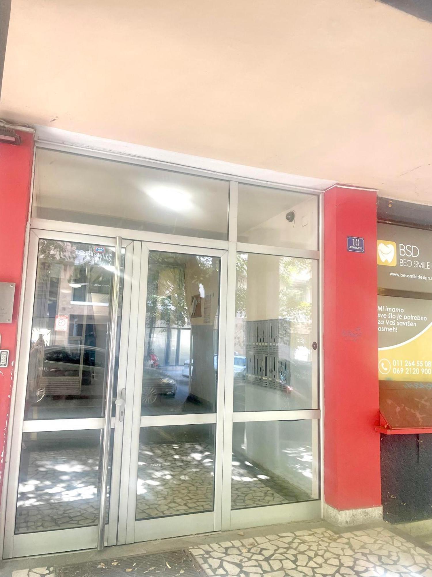 Slavija Mcd Apartment Βελιγράδι Εξωτερικό φωτογραφία